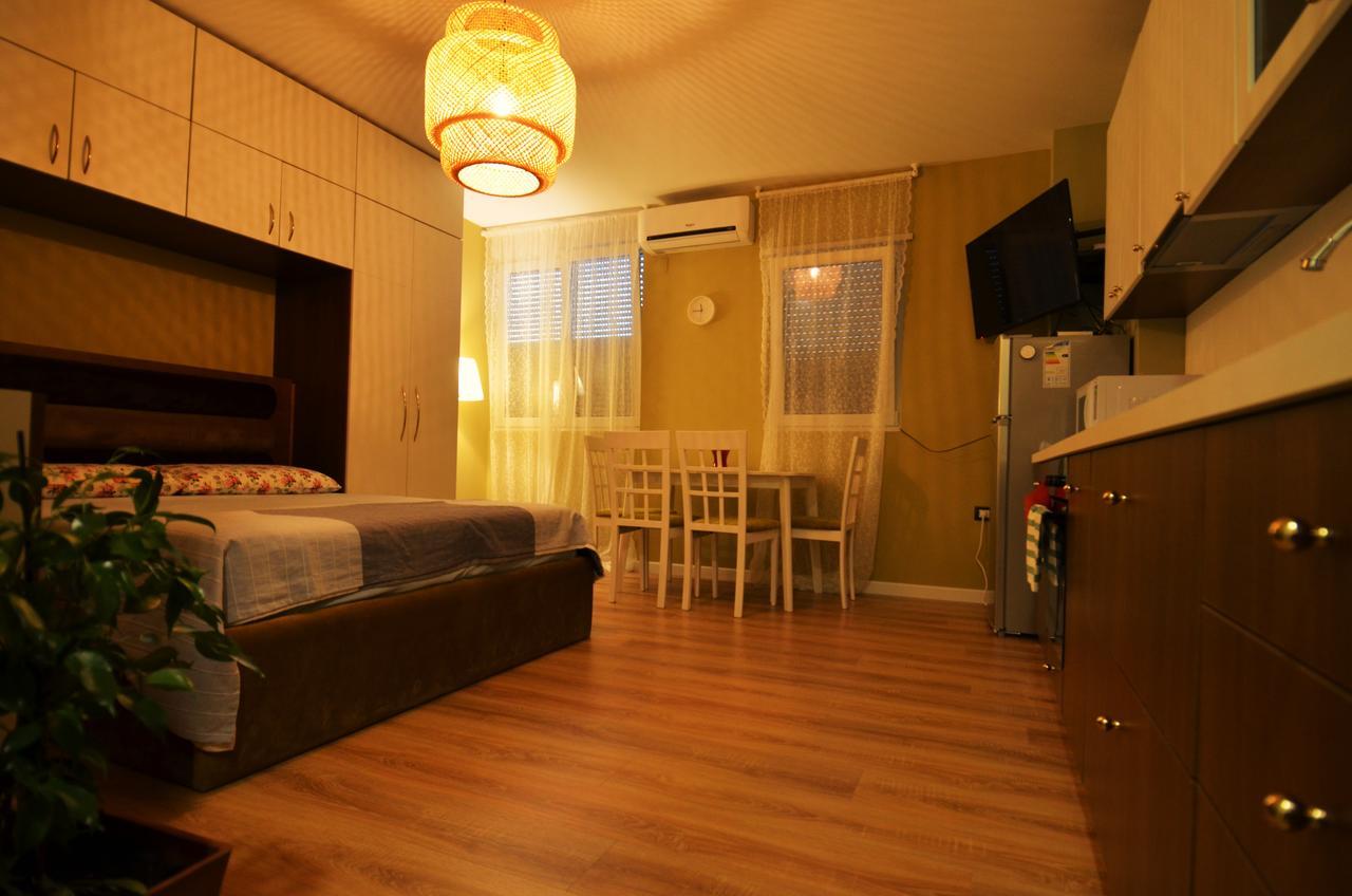 Studio Silva 2 ติรานา ภายนอก รูปภาพ