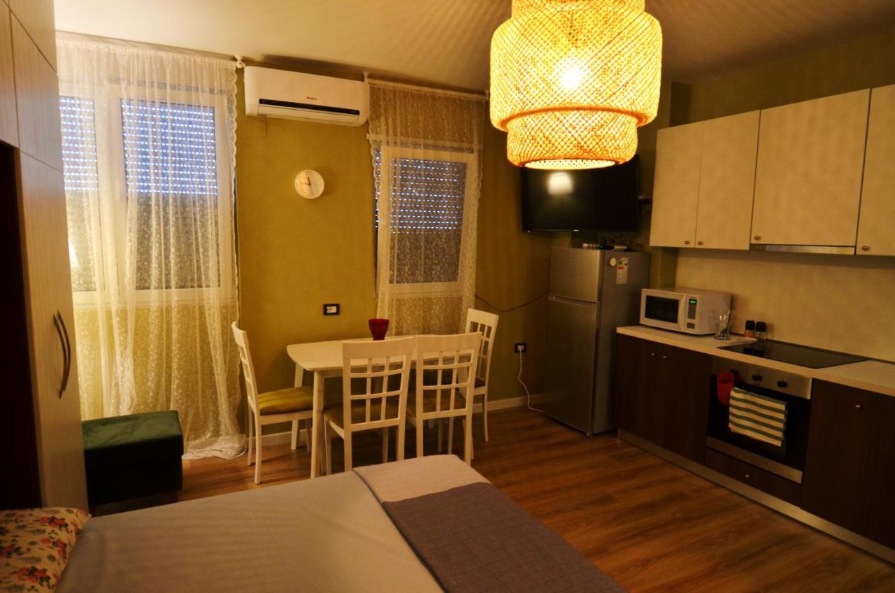 Studio Silva 2 ติรานา ภายนอก รูปภาพ